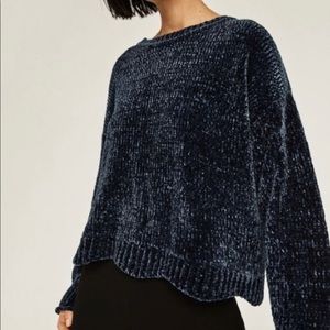 ZARA Chenille Scalloped Knit Pullover Sweater